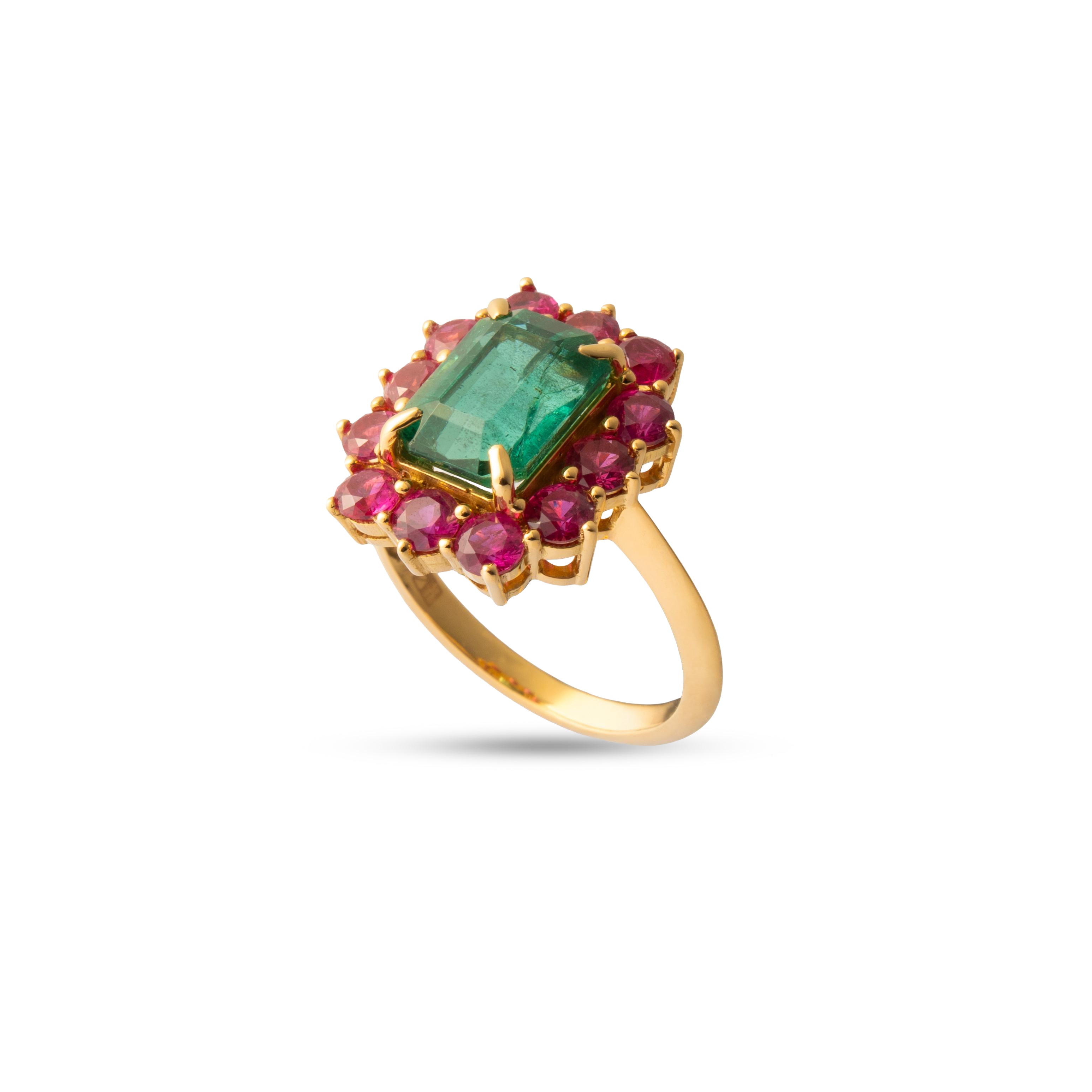 EMERALD & RUBY VINTAGE LOOKING RING